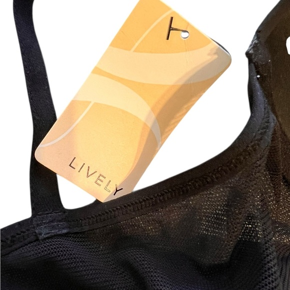 🟠Lively Black Front-Clasp Bra – Size 38DD - Picture 5 of 7